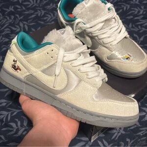 Nike Dunk Low ‘Ice’ Size 9